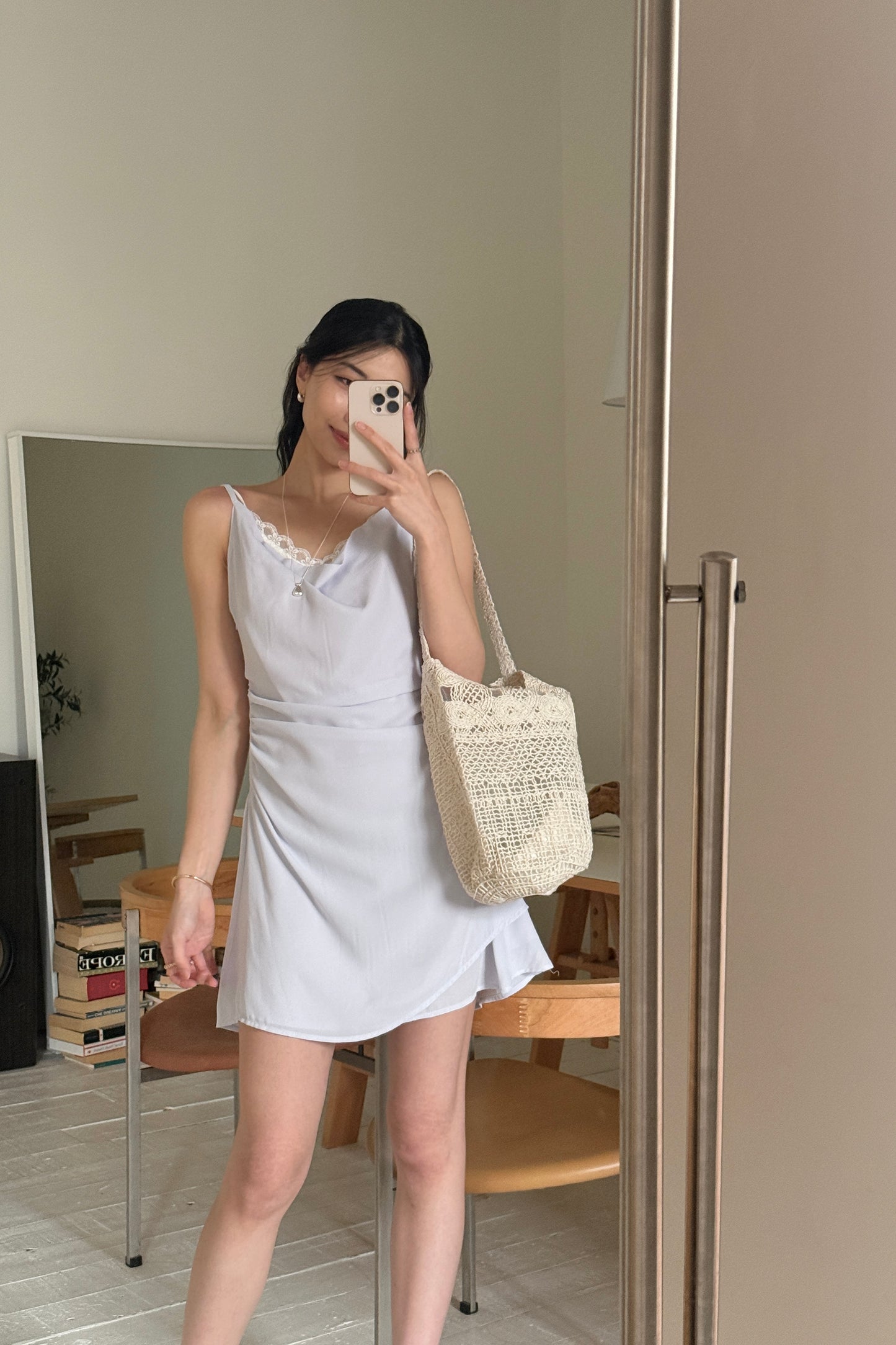 𝐌𝐚𝐲 〖法式清冷〗Cowl Neck Satin Mini Dress