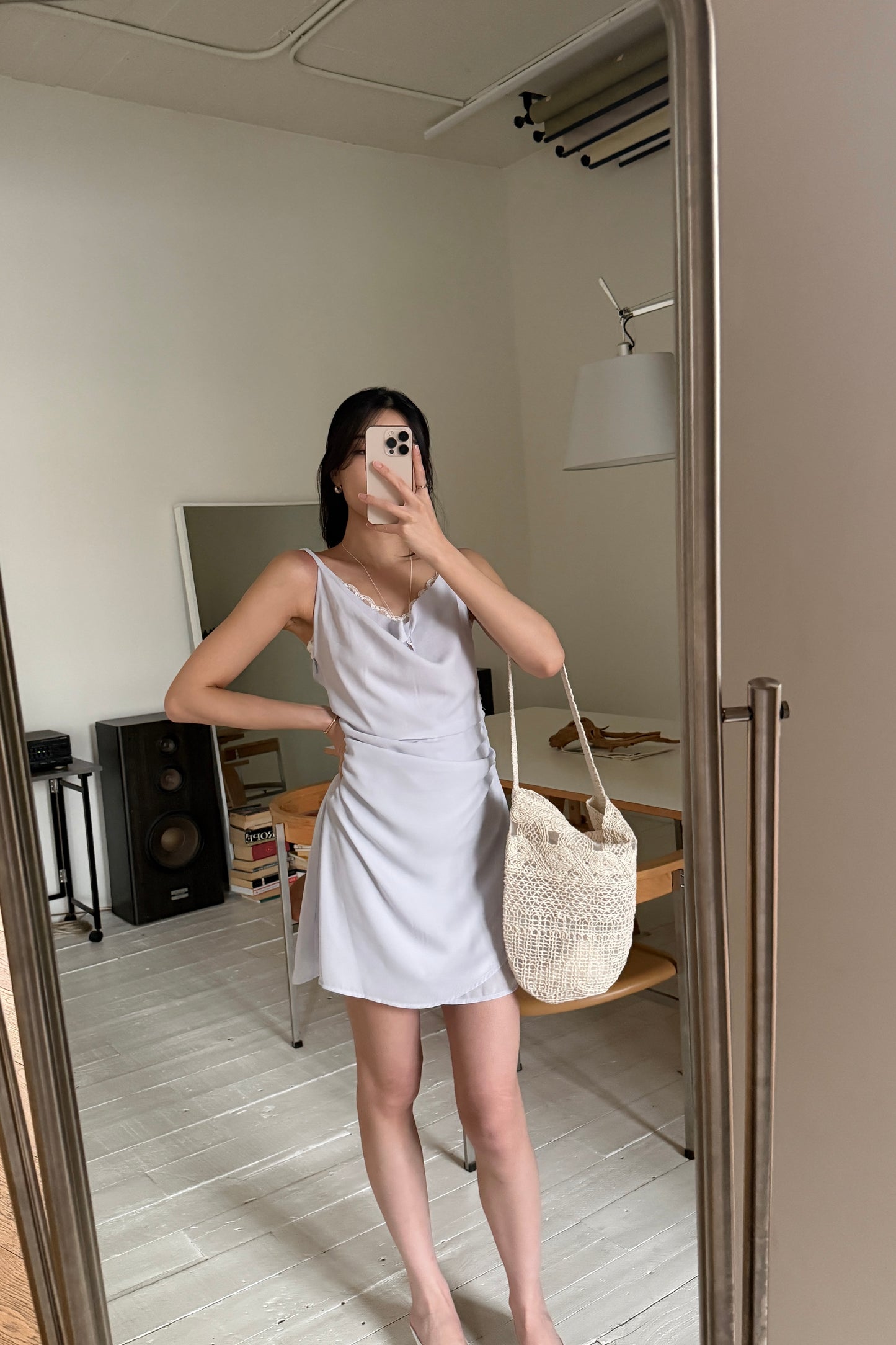 𝐌𝐚𝐲 〖法式清冷〗Cowl Neck Satin Mini Dress