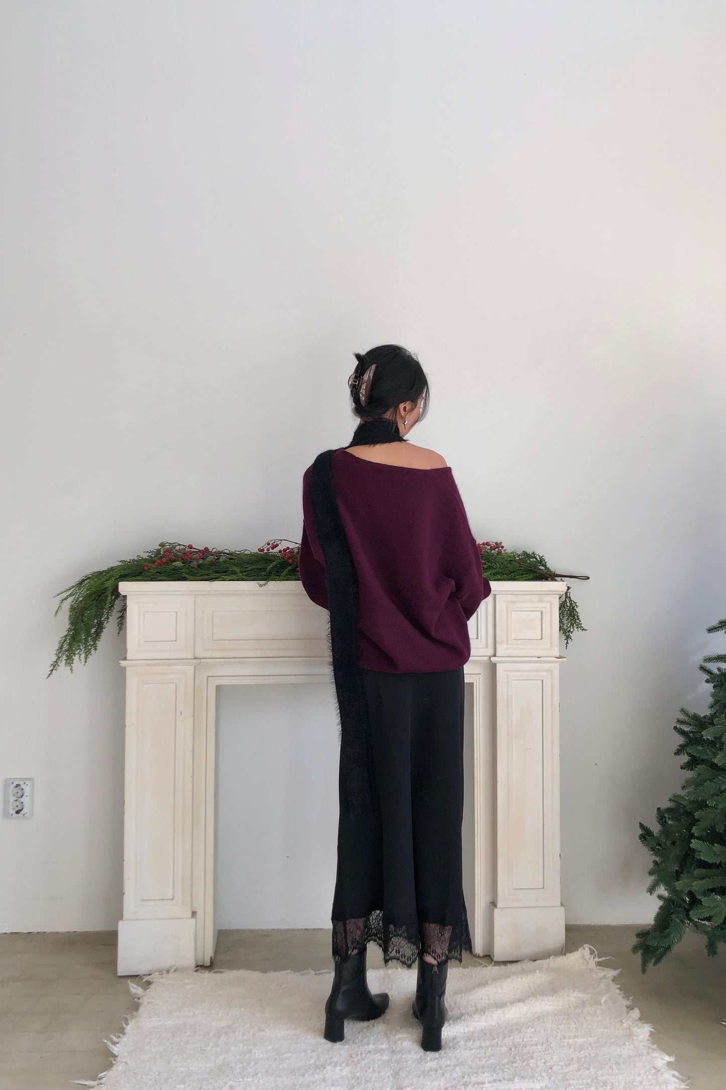 𝐍𝐨𝐯🇰🇷 Lace Hem Slip Skirt