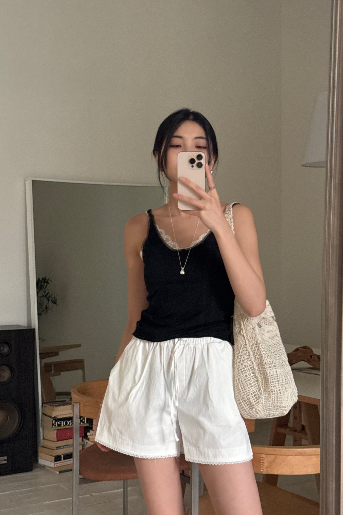 𝐌𝐚𝐲 Sleek Layering Vest