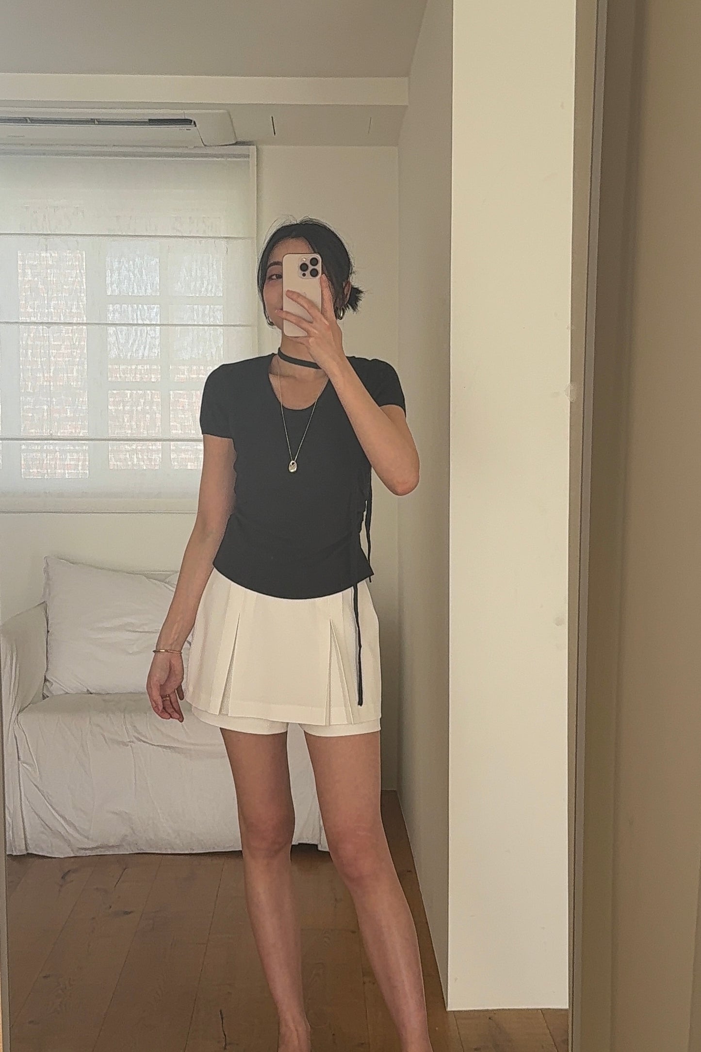 𝙎𝙖𝙡𝙚 Essential Fit Tee