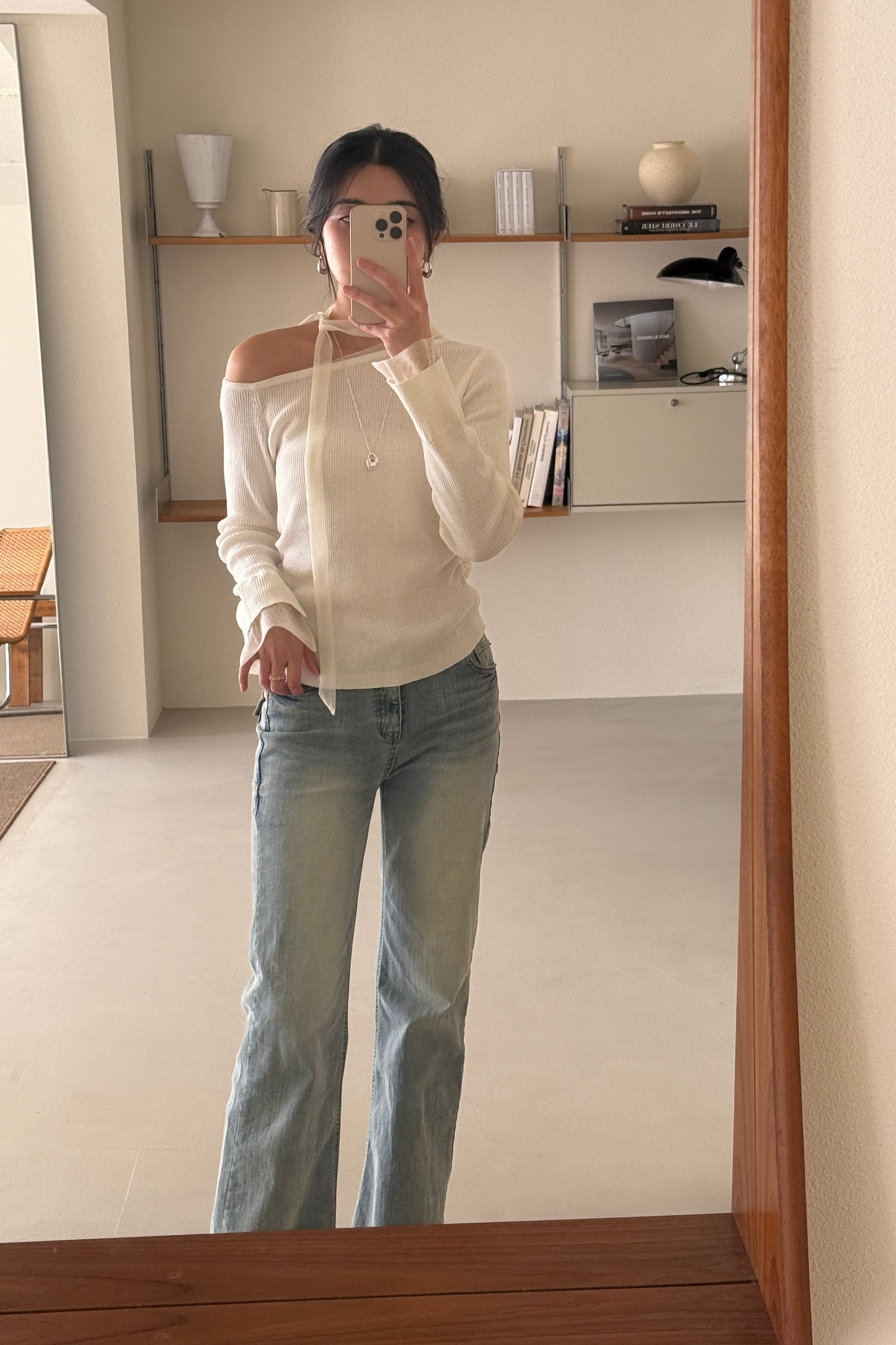 𝐌𝐚𝐫🇰🇷 One Shoulder Tie Knit Top