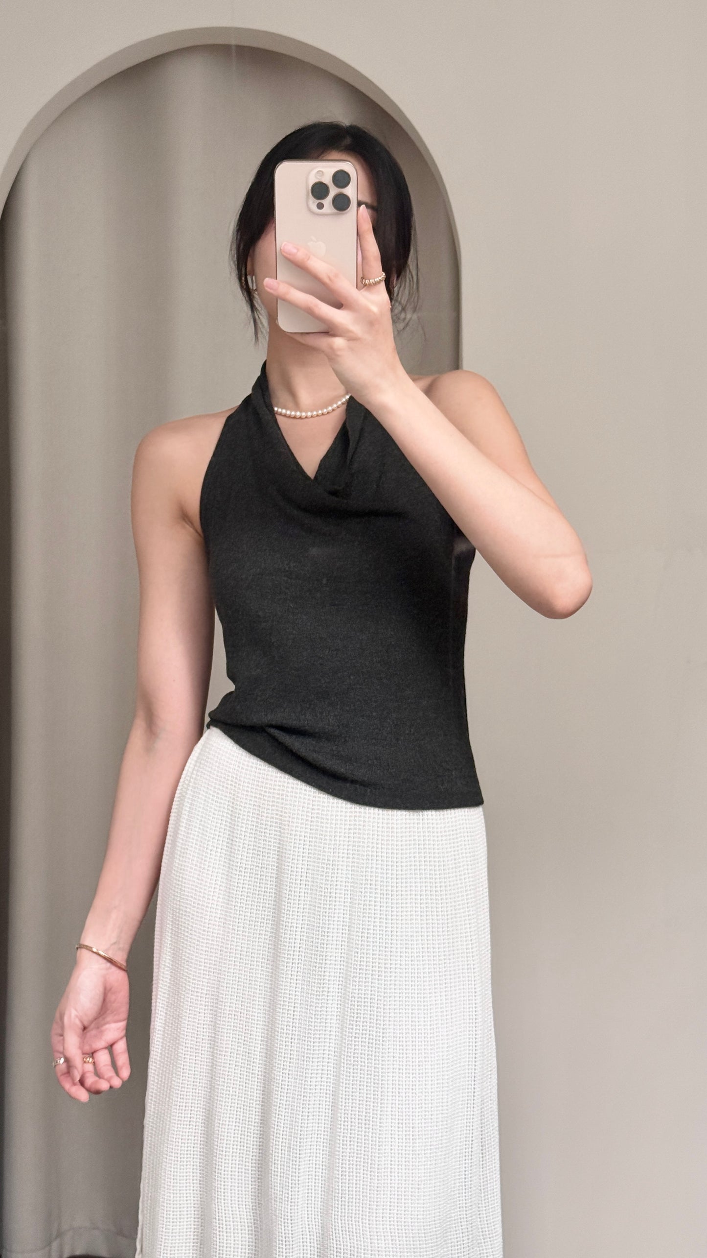 𝐀𝐩𝐫✨ Drape Halter Top