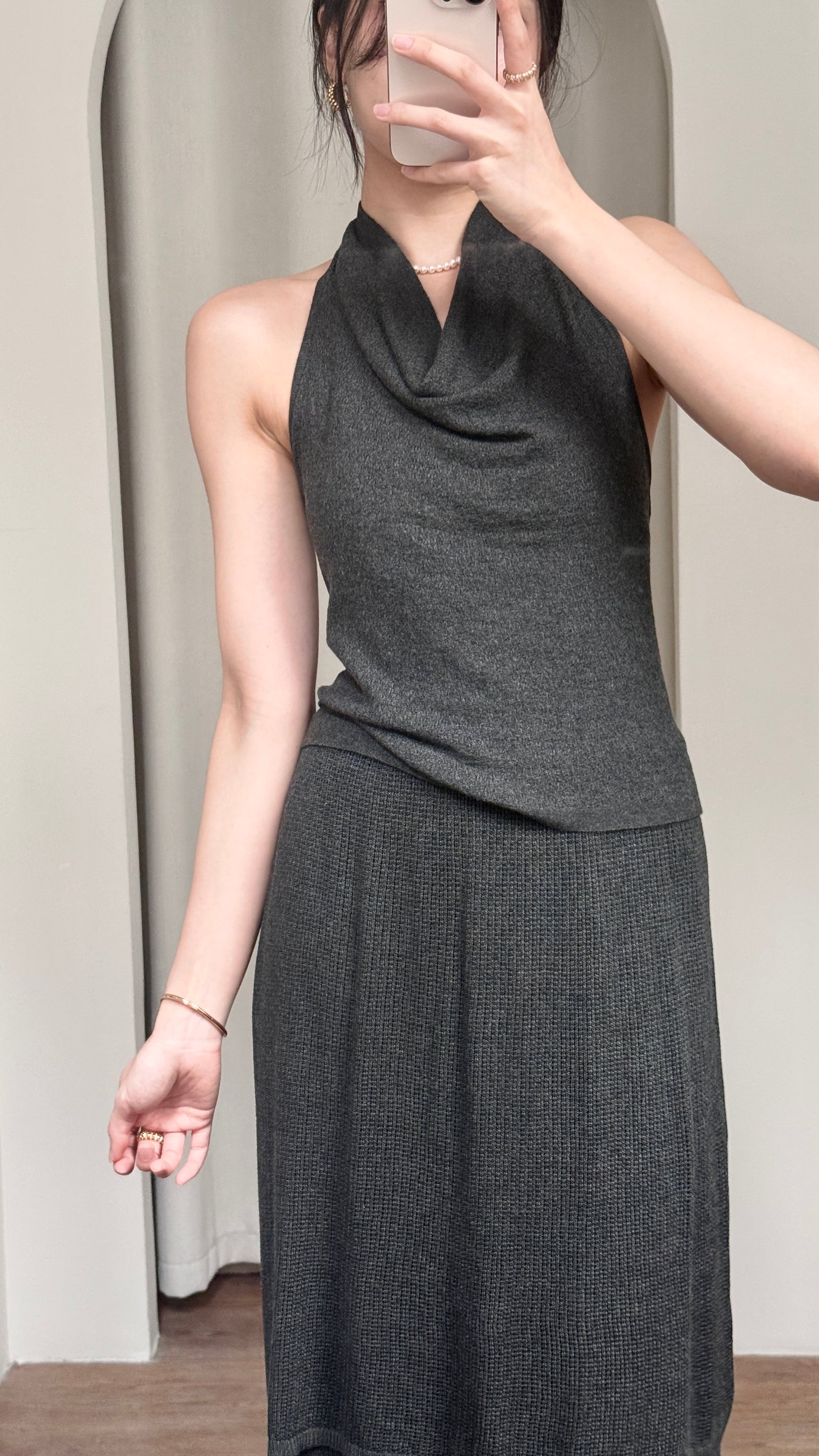 𝐀𝐩𝐫✨ Drape Halter Top