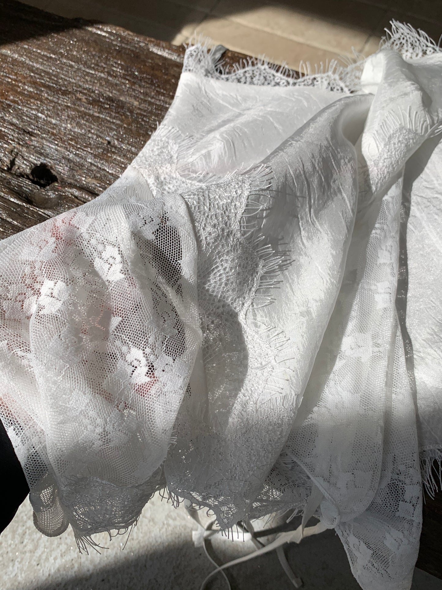 𝐉𝐮𝐧 【超氣質法式】Halter Neck Lace Cami