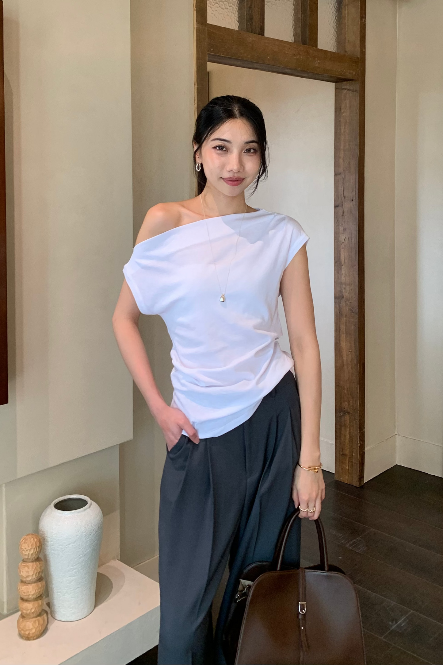 𝐉𝐮𝐧 【夏日百搭款】 Soft Angle Top