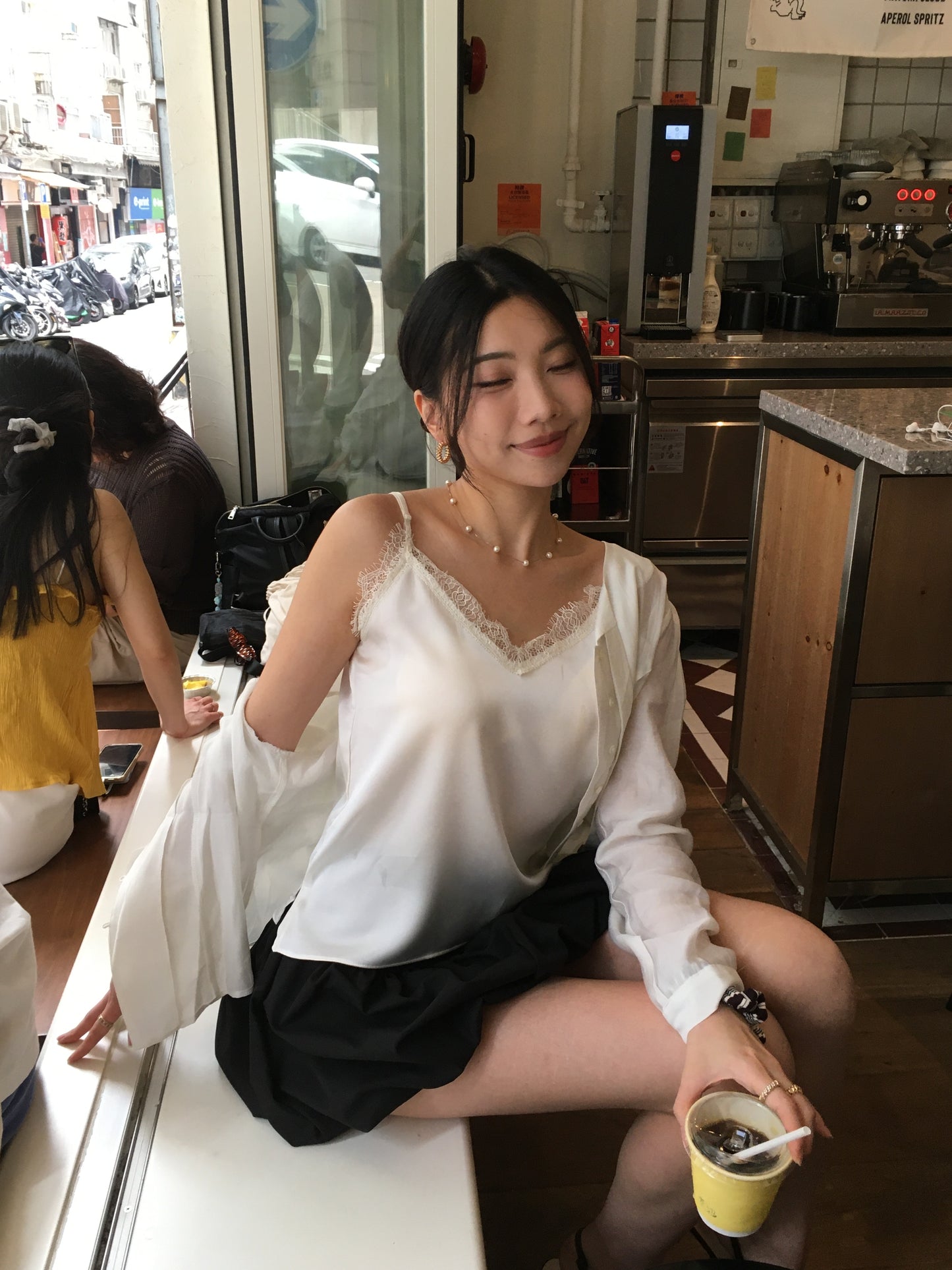 𝐀𝐩𝐫 〖Restock〗 Lace Silk Vest
