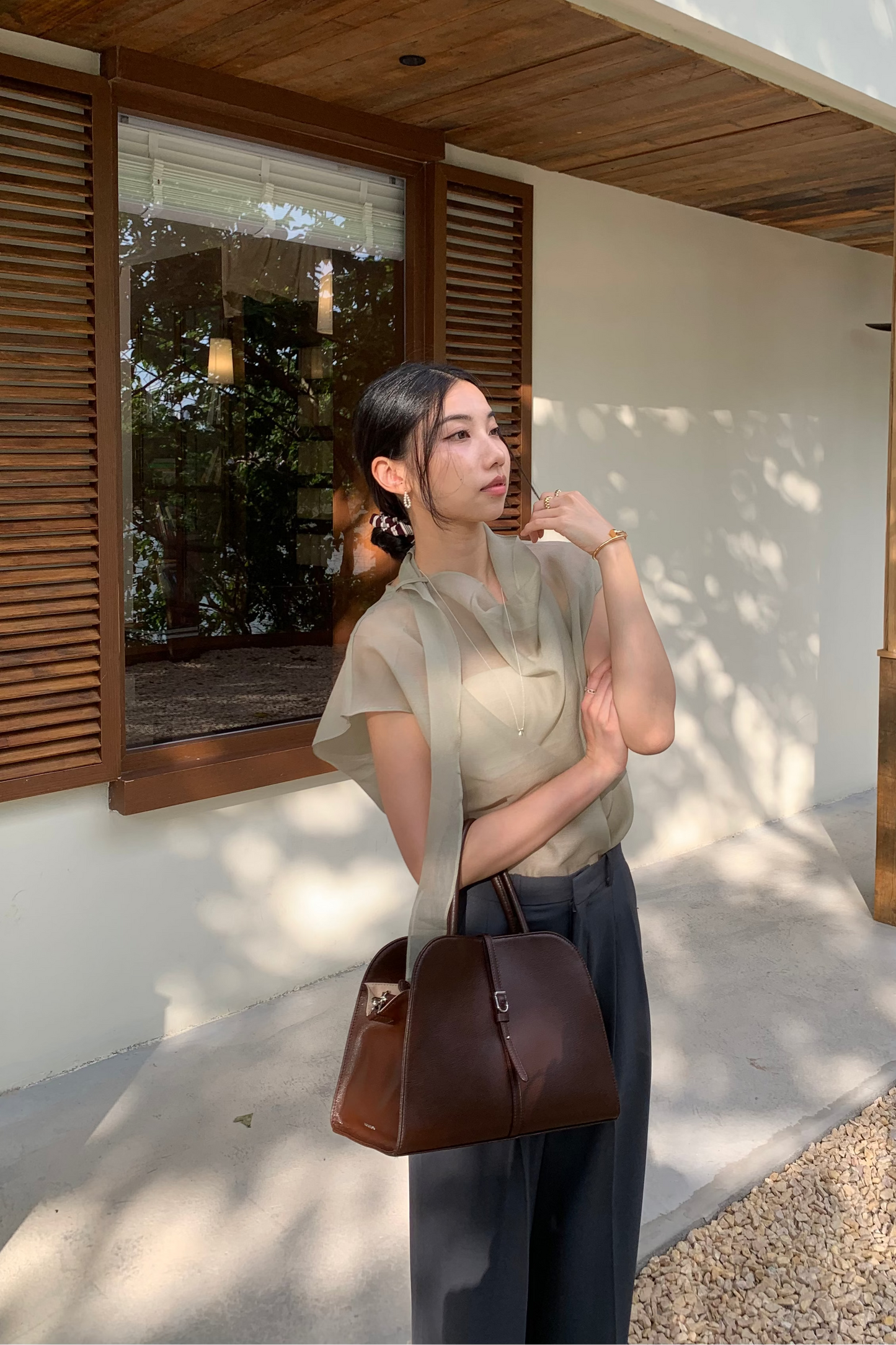 𝐉𝐮𝐧 Cowl Drape Top