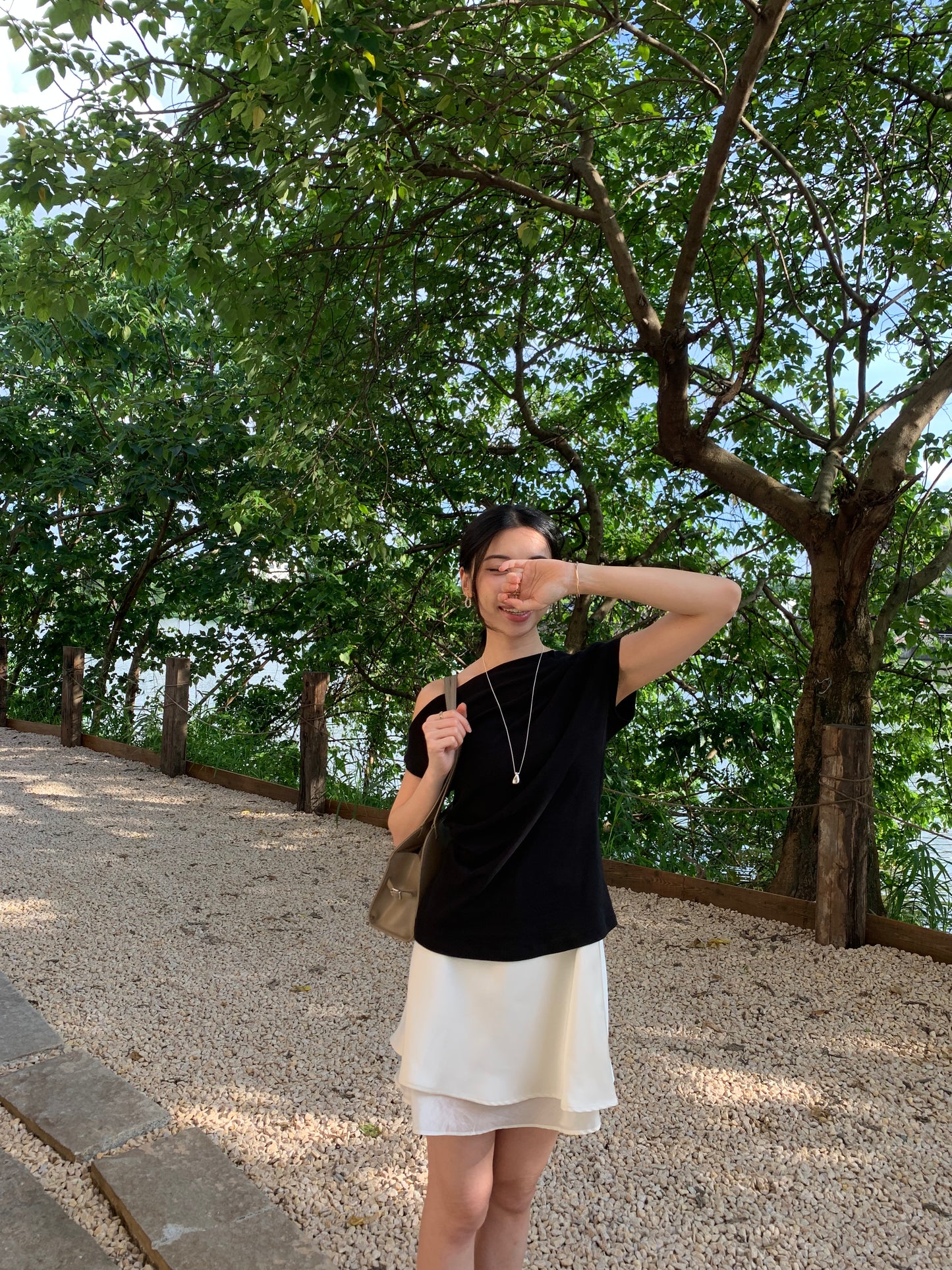𝐉𝐮𝐧 【夏日百搭款】 Soft Angle Top