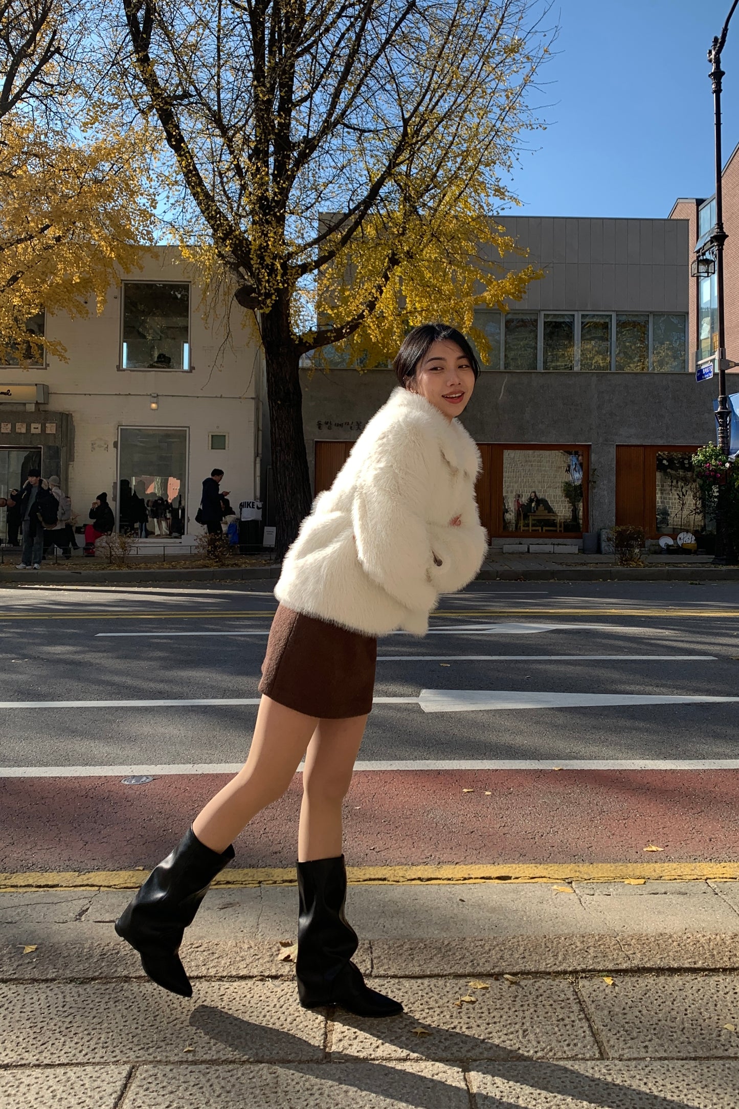 𝐍𝐨𝐯🇰🇷 Winter Cloud Fur Jacket