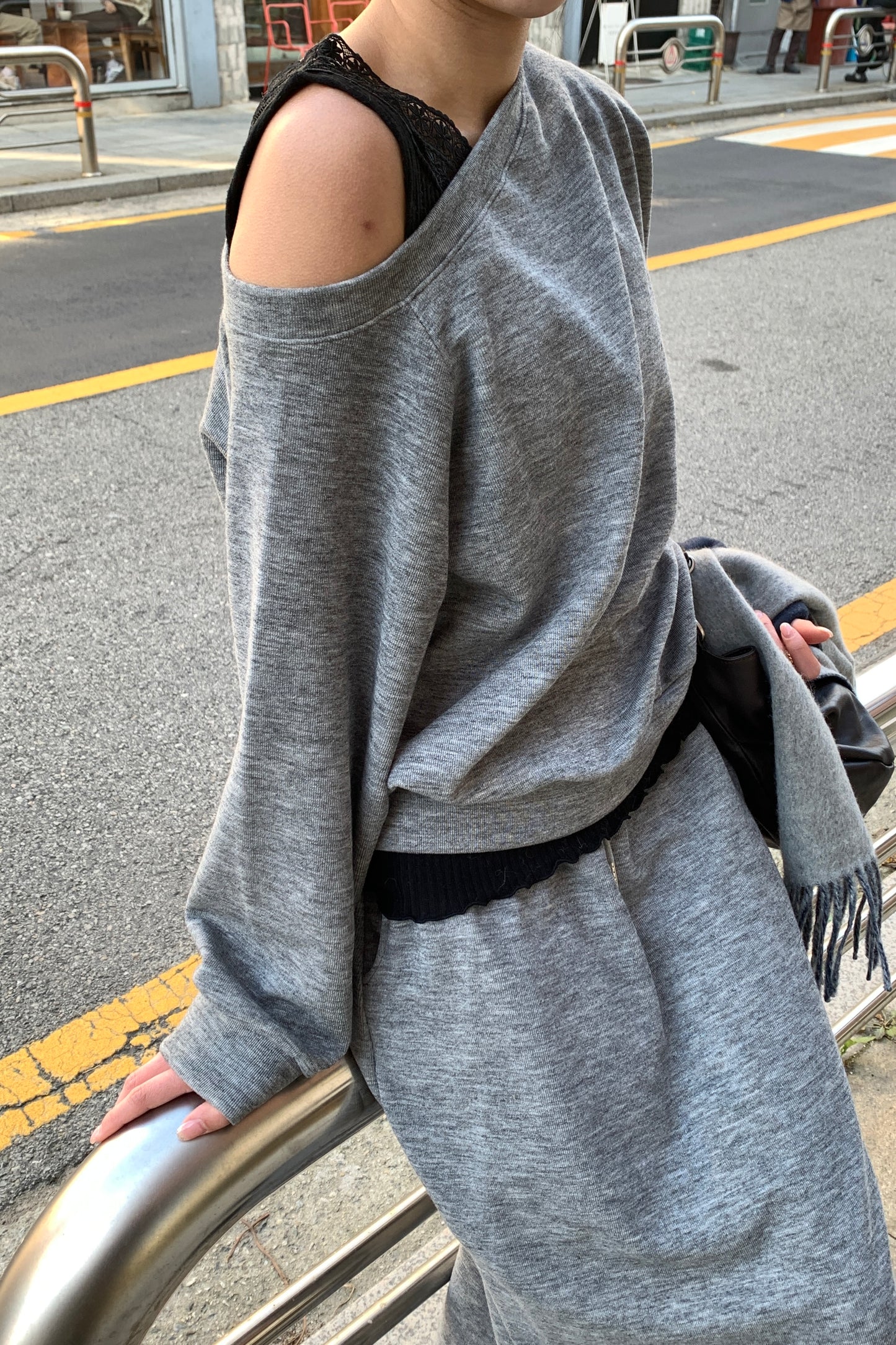 𝐍𝐨𝐯 Off-shoulder Lounge Set 【機場套裝】