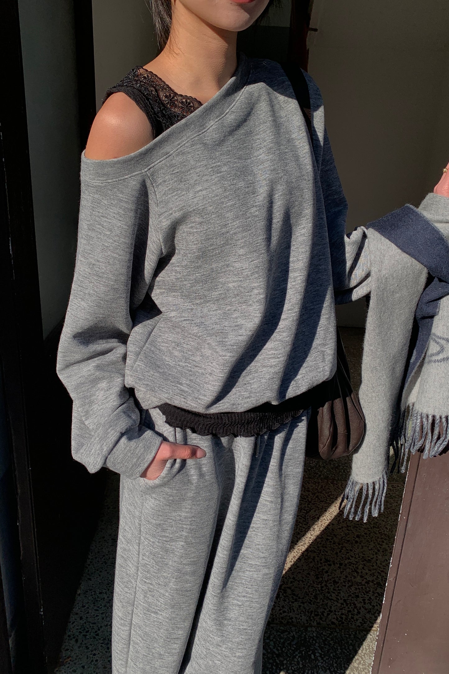 𝐍𝐨𝐯 Off-shoulder Lounge Set 【機場套裝】