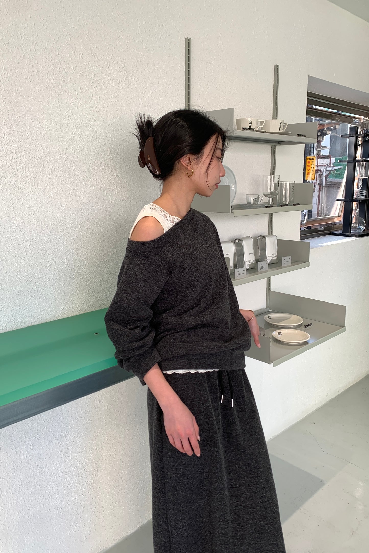 𝐍𝐨𝐯🇰🇷 Lace Trim Top